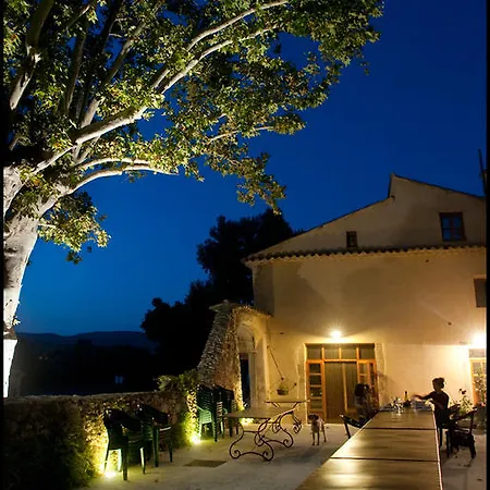 Bed & Breakfast La Fontaine Simiane-la-Rotonde