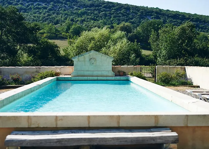 Frühstückspension La Fontaine 3*