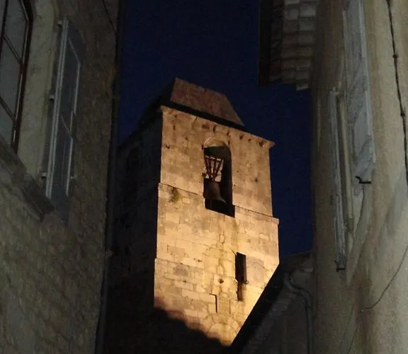 Frühstückspension La Fontaine 3*