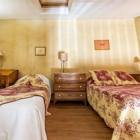 La Fontaine Bed & Breakfast