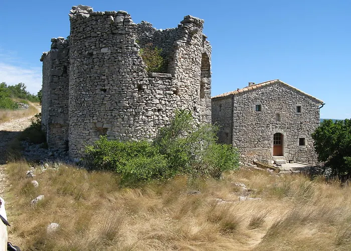 La Fontaine Simiane-la-Rotonde