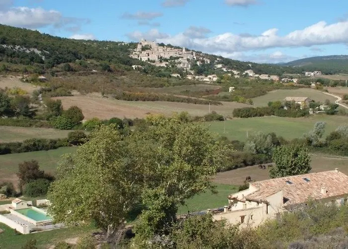 Couette-café La Fontaine Simiane-la-Rotonde
